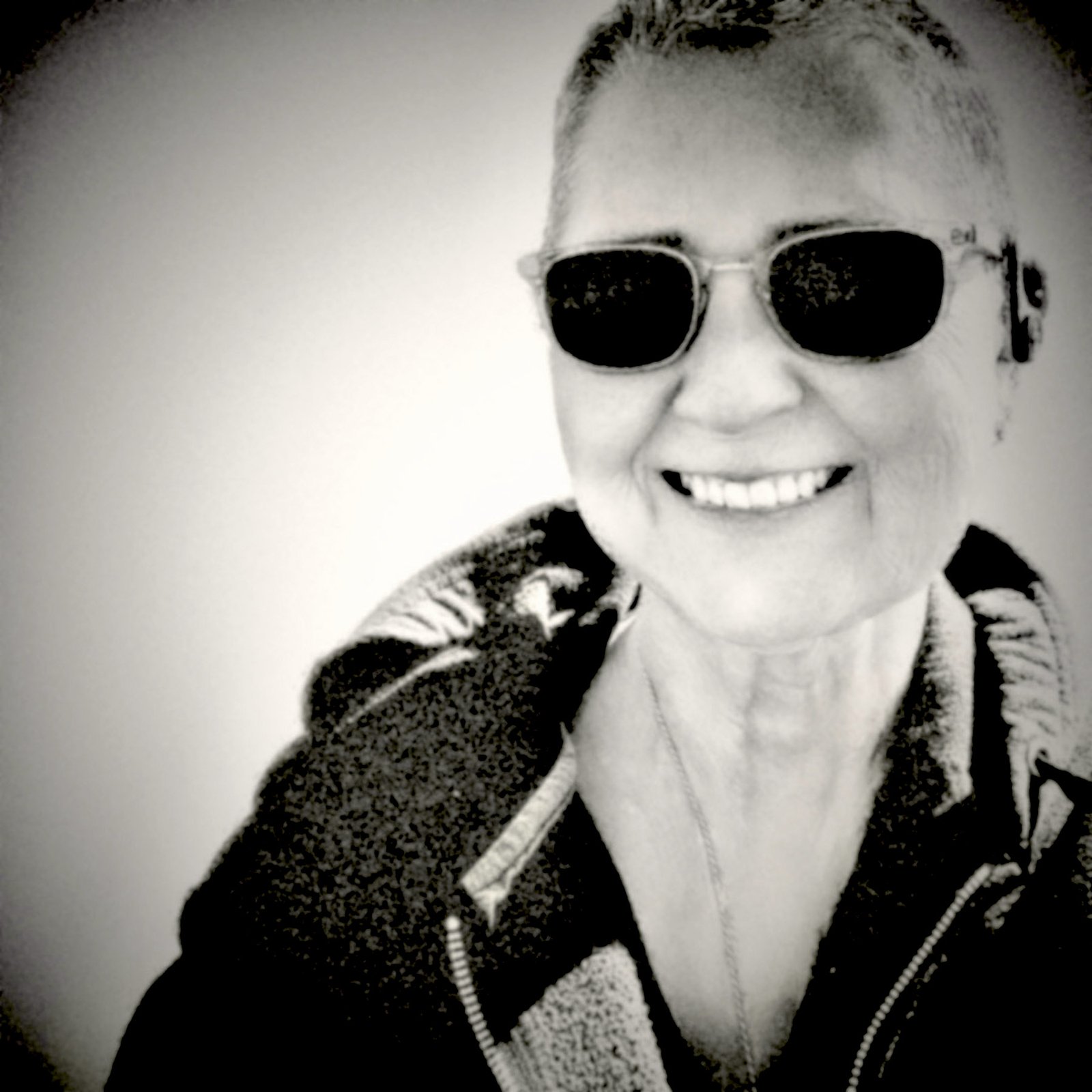 About Novelist Djuna Shellam